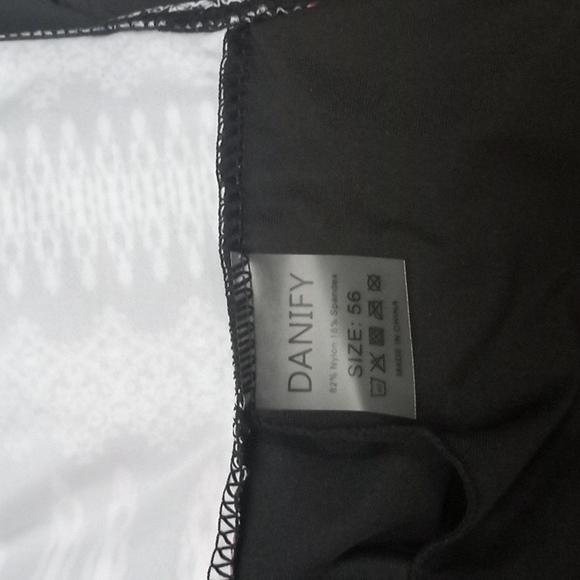 NWOT Danify plus size swim dress 22 - Picture 4 of 4